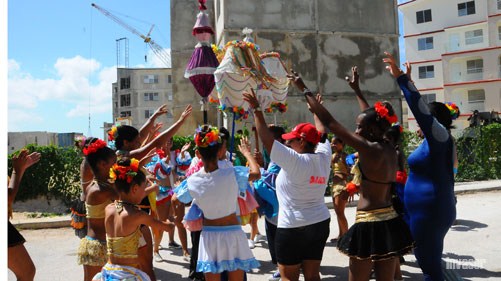 int moron carnavalito