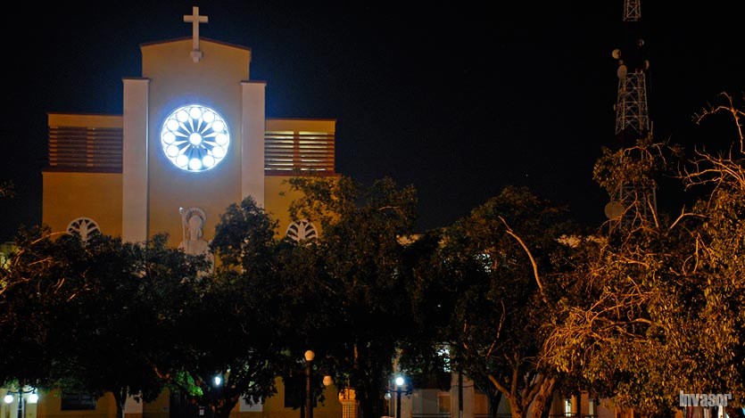 Vista de la Catedral desde el Parque Martí
