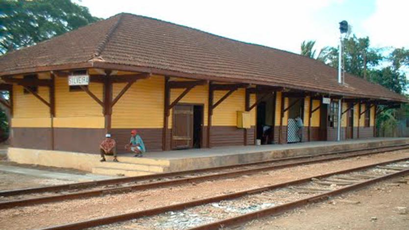 Terminal de trenes Jagueyal Silveira