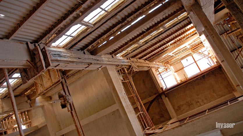 Vista interior de la fábrica de yeso