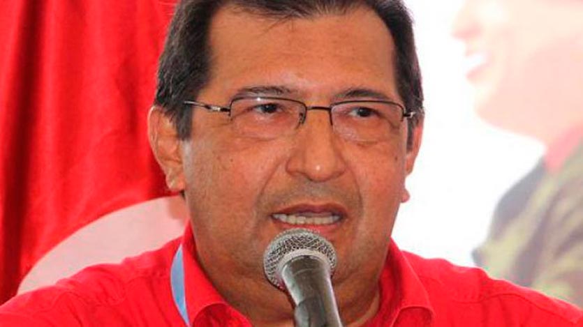 Adán Chávez