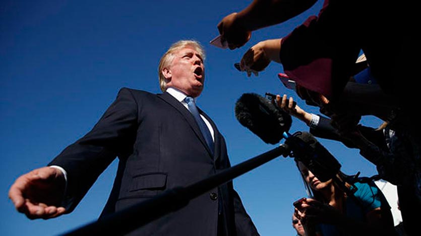 Trump ante los reporteros
