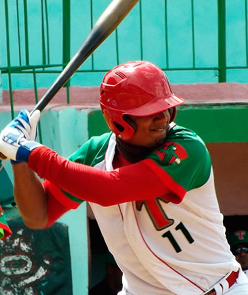 Yosvany Alarcón