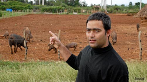 Javier Gonzáles, cibernético-matemático