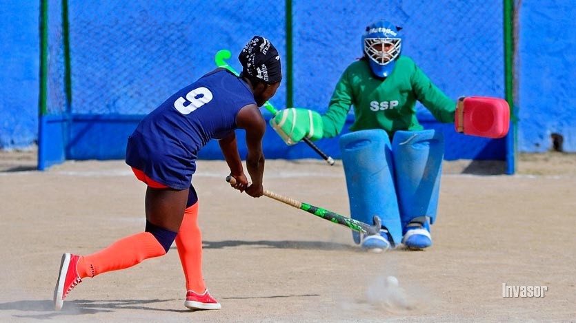 hockey femenino 6