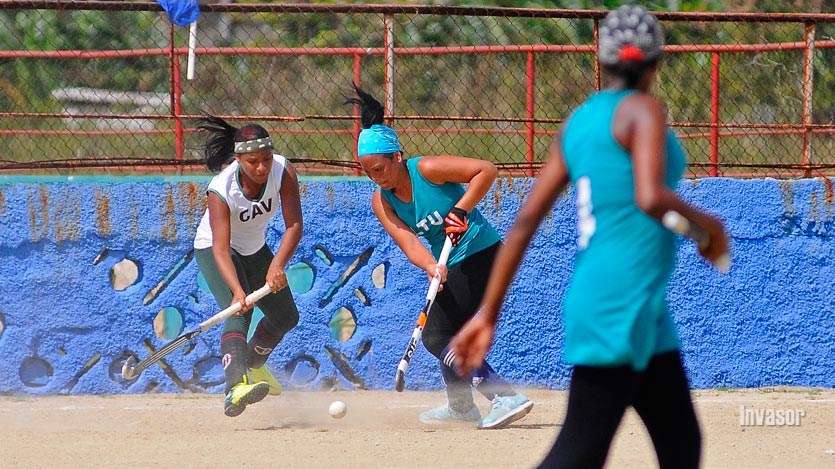 hockey femenino 10