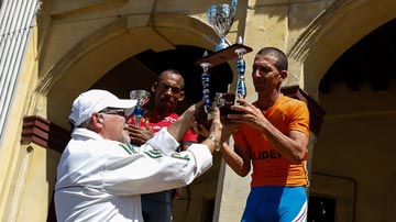 Solenzal rey del V Clásico Nacional de Ruta