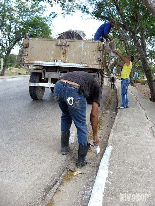 pintando aceras