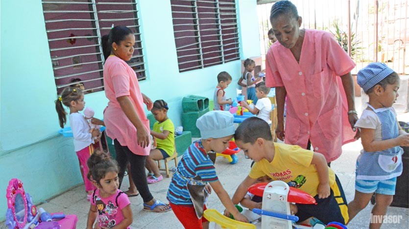 educadoras de círculos infantiles
