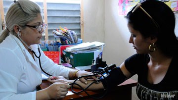 atención médica en Chambas