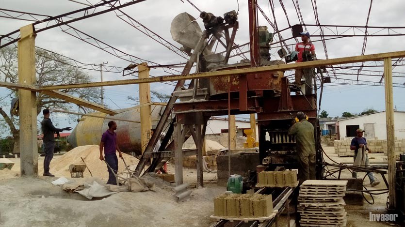 Producción de materiales de la construcción en Chambas
