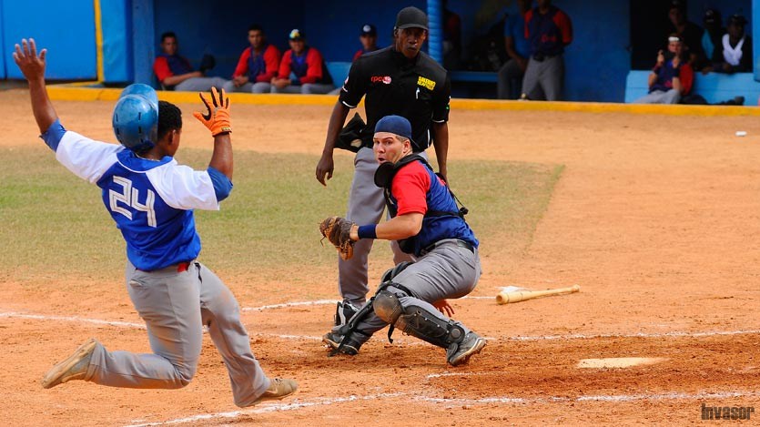 Ariel Díaz, pelotero
