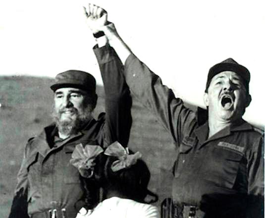 Raúl y Fidel continuidad