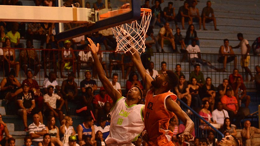Final de la Liga Superior de baloncesto