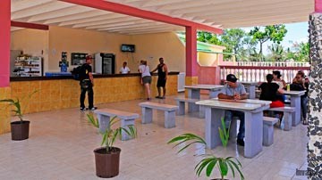 Centro gastronómico Sabor Cubano