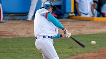 Roy Echemendía, pelotero