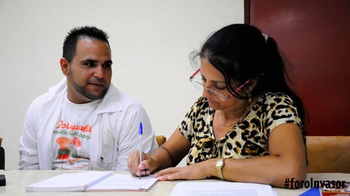 Foro en proceso, Danis y Kenia