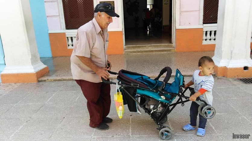 Abuelo y su nieto