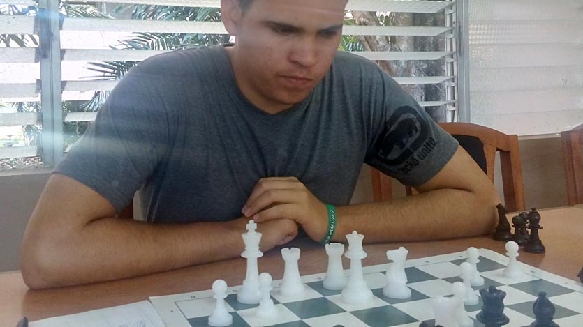 Luis Ernesto, ajedrecista