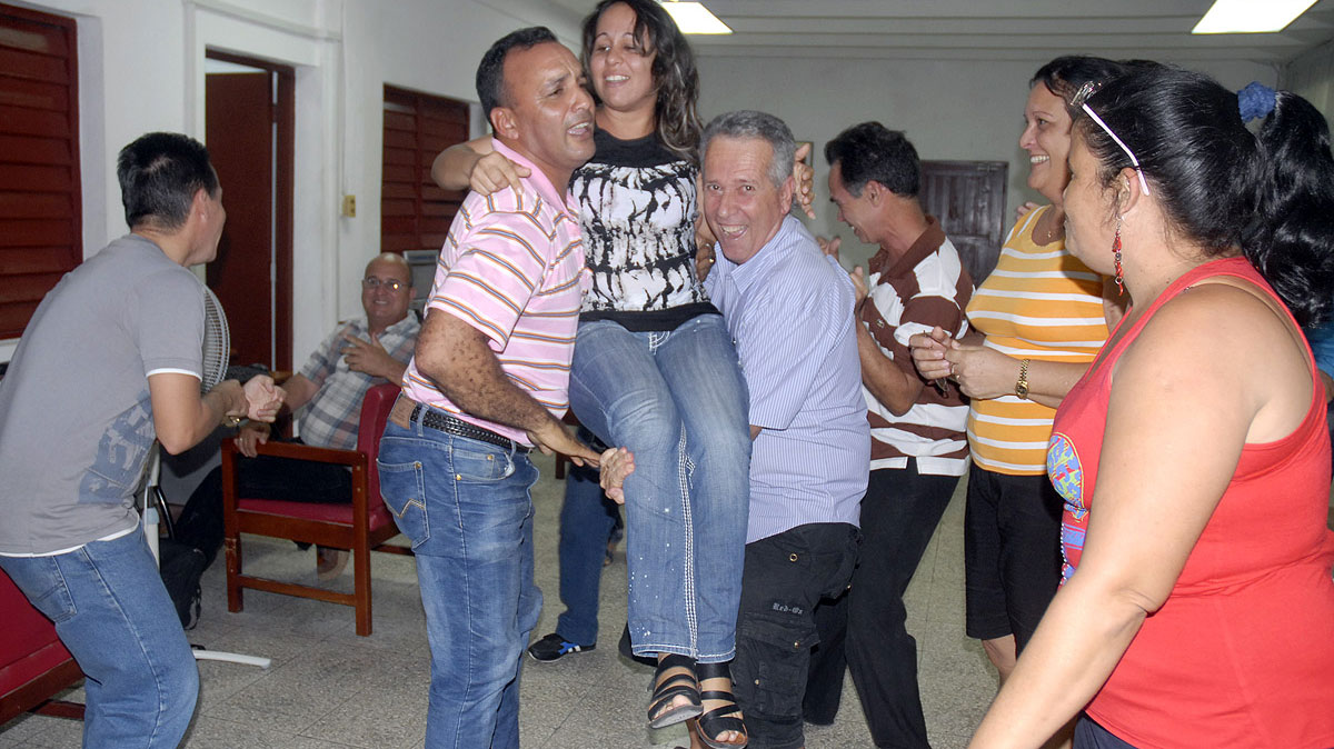 Invasor celebra
