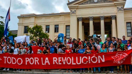 Estudiantes universitarios