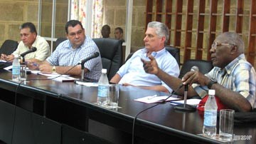 Miguel Díaz-Canel y Salvador Valdés Mesa