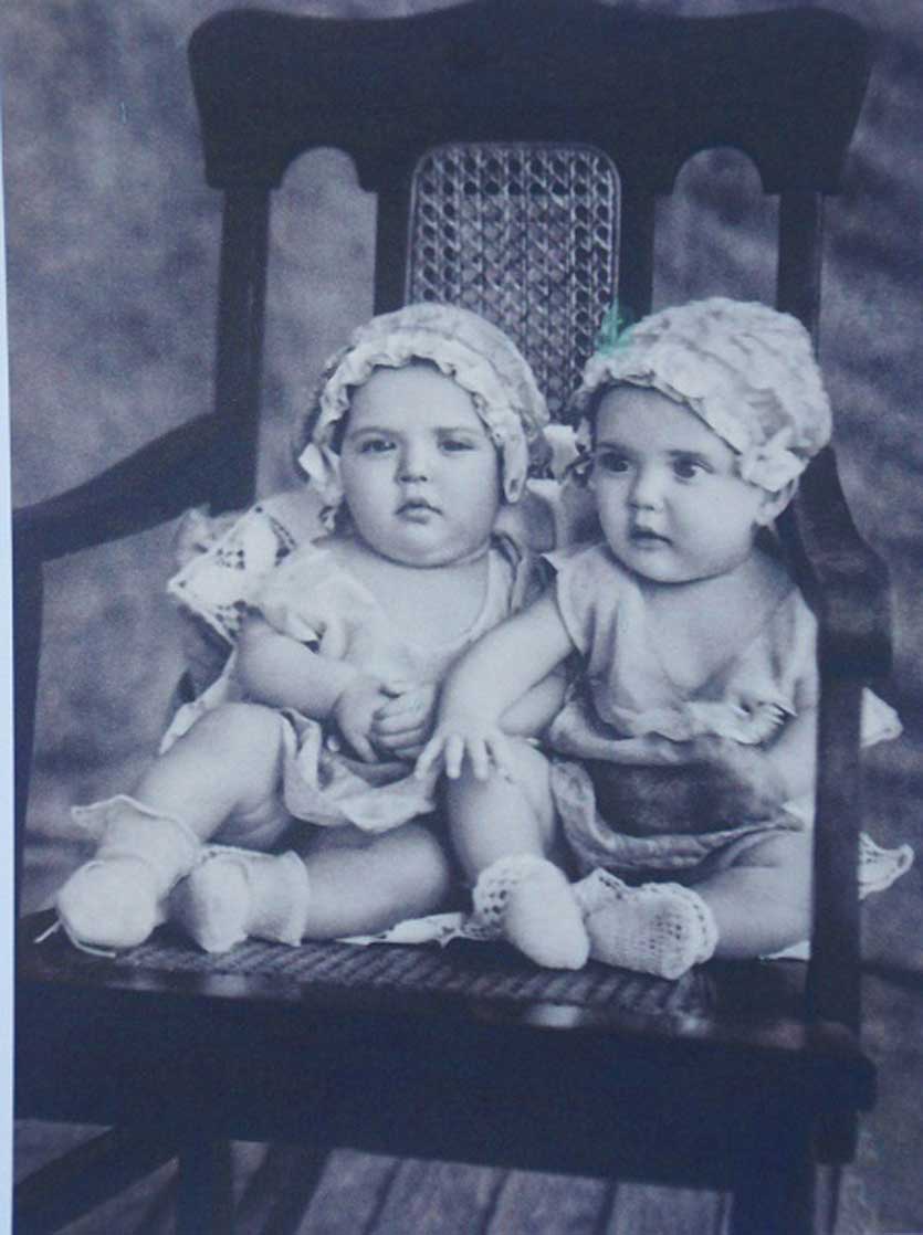 Teresa Gladys y Teresa Hilda