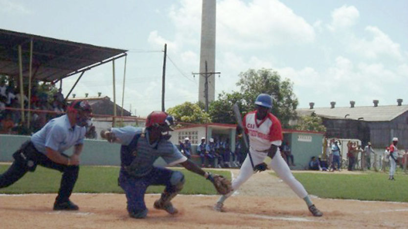 Juego de béisbol