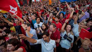 Multitud en Brasil