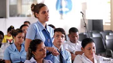 Estudiantes de preuniversitario