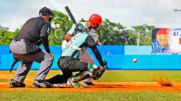 Juego de béisbol