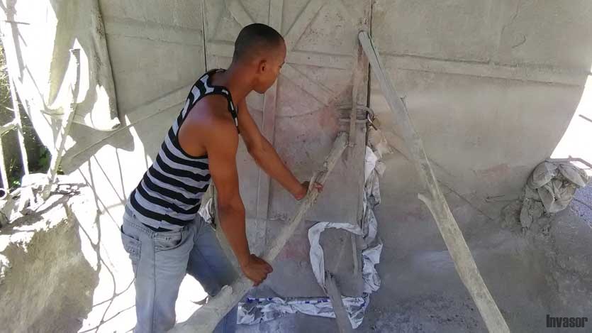 Hombre en proceso de constructivo