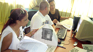 Equipo de trabajo en el proyecto de constitución