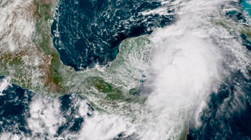 Tormenta Michael