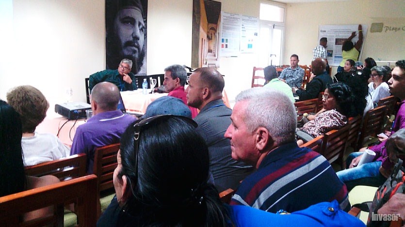 Encuentro en universidad de Ciego de Ávila 