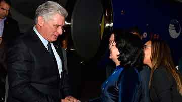 Miguel Díaz-Canel en Vietnam