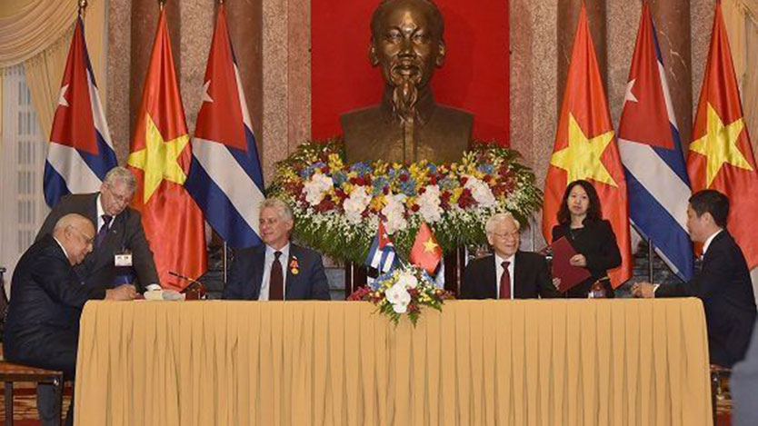 Presidente cubano en Vietnam