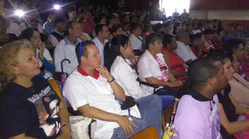 Personas en el teatro