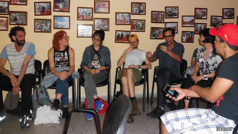 Personas reunidas