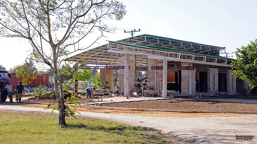 Construcción en el parque de la ciudad