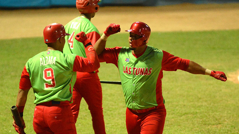 Juego de béisbol