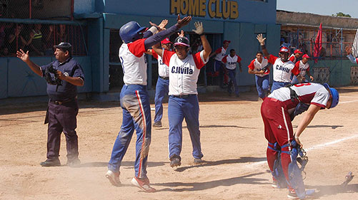 Juego de softbol