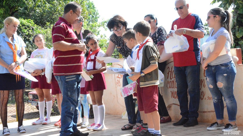 Niños en la escuela