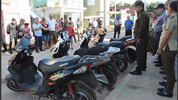 Devuelve motorinas robadas