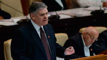 Ministro de Economía y Planificación, Alejandro Gil