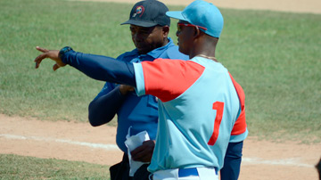 Yorelvis Charles