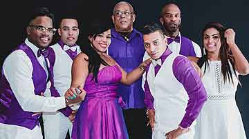 Integrantes de la Agrupación Vocal Retro