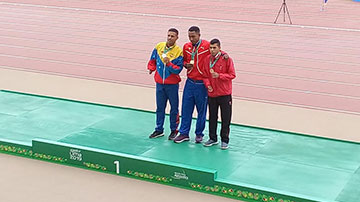 Raciel González