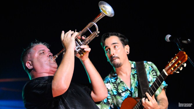 Adrián Berazaín junto al proyecto Lucas en Ciego de Ávila