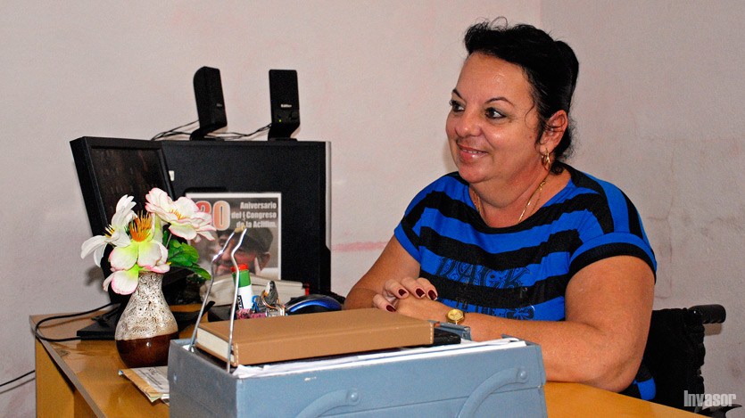Julia Esther Ferras Santos